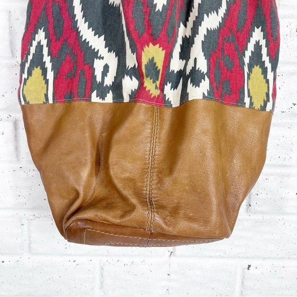 Slouchy Hobo tote bag | Leather & Aztec Print - Picture 3 of 9